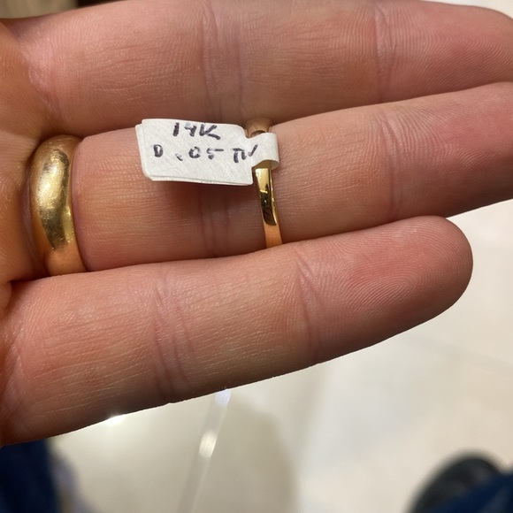 14k diamond ring - Picture 6 of 6